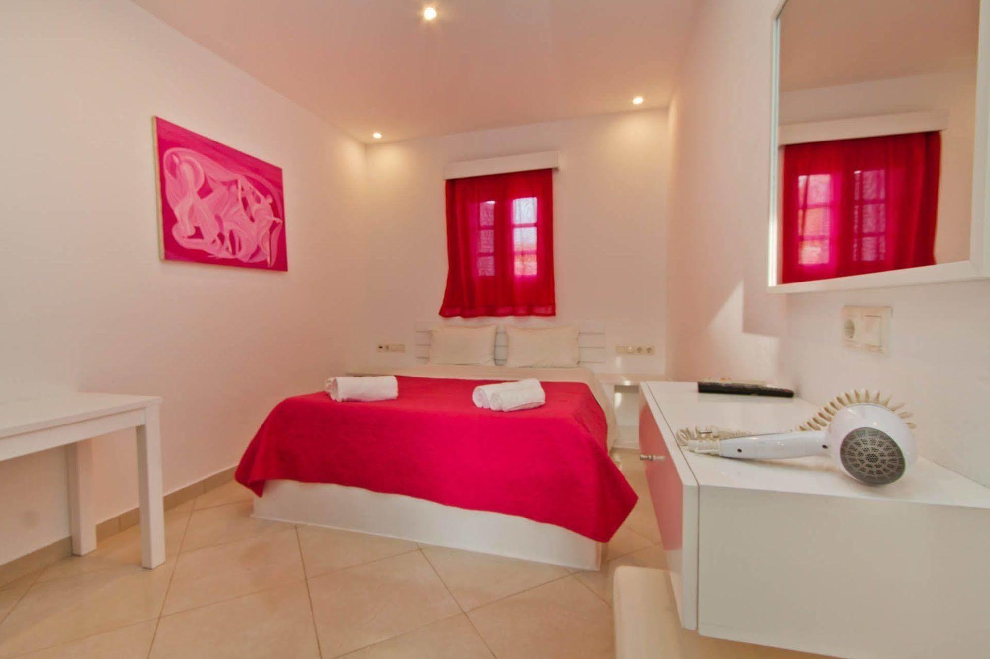μιλένα Mykonos Town